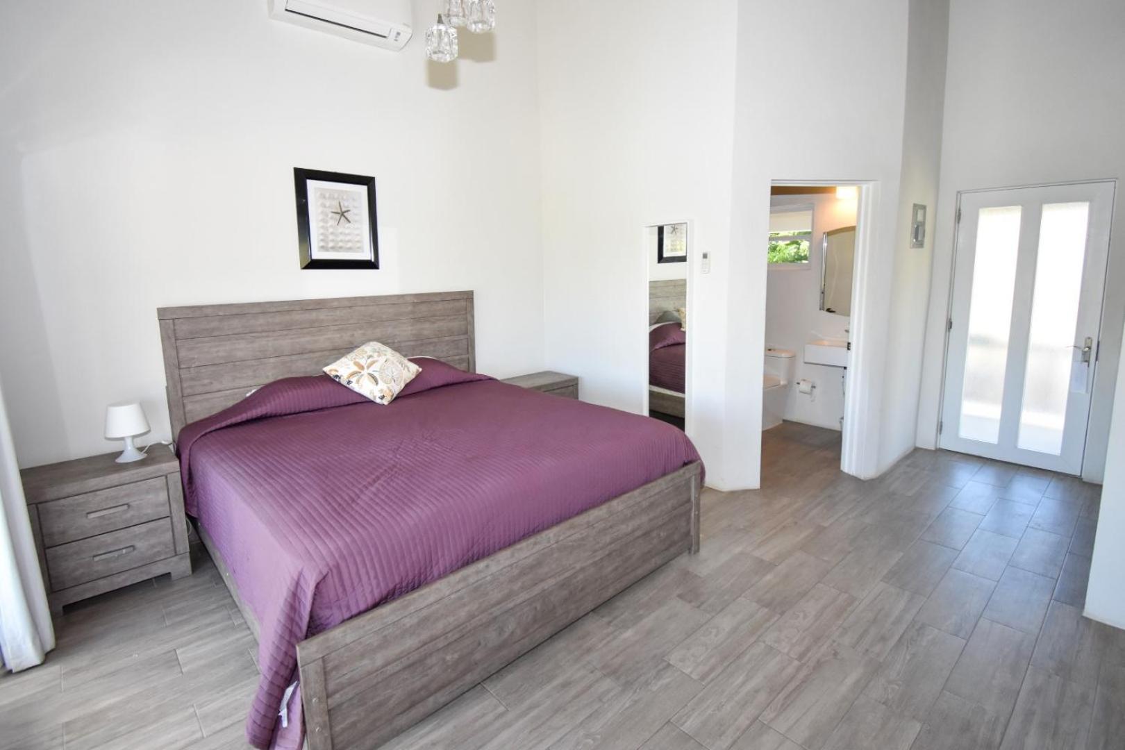 Hotel The Moxy English Harbour Exterior foto